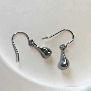 Sterling Silver Droplet Earrings
